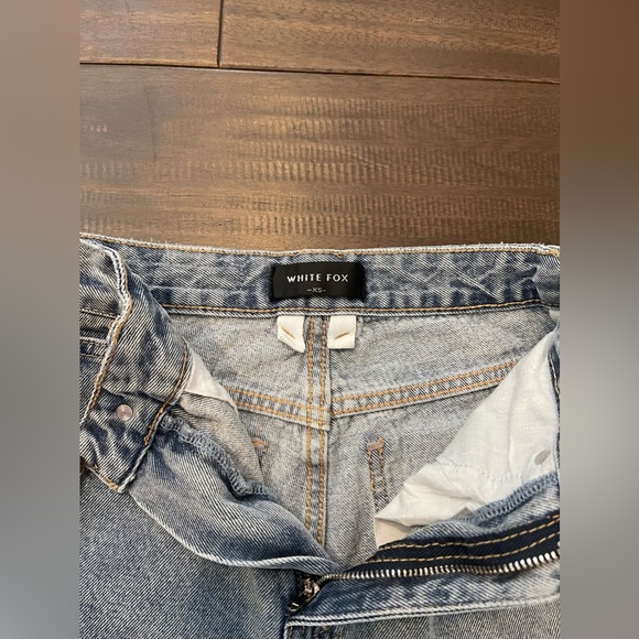 White Fox On Replay High Rise Straight Leg Jeans NEW - Picture 6 of 8